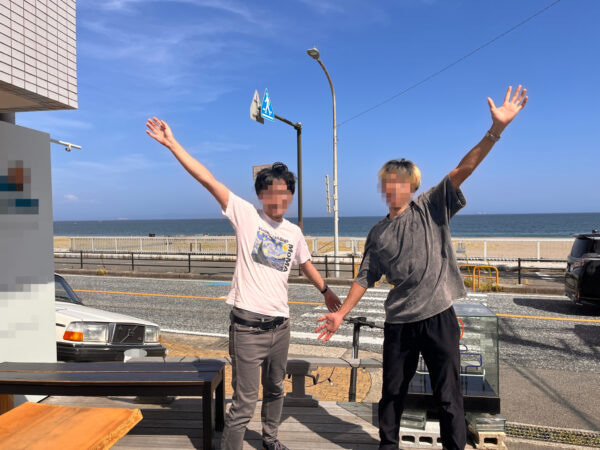 海辺のカフェ
